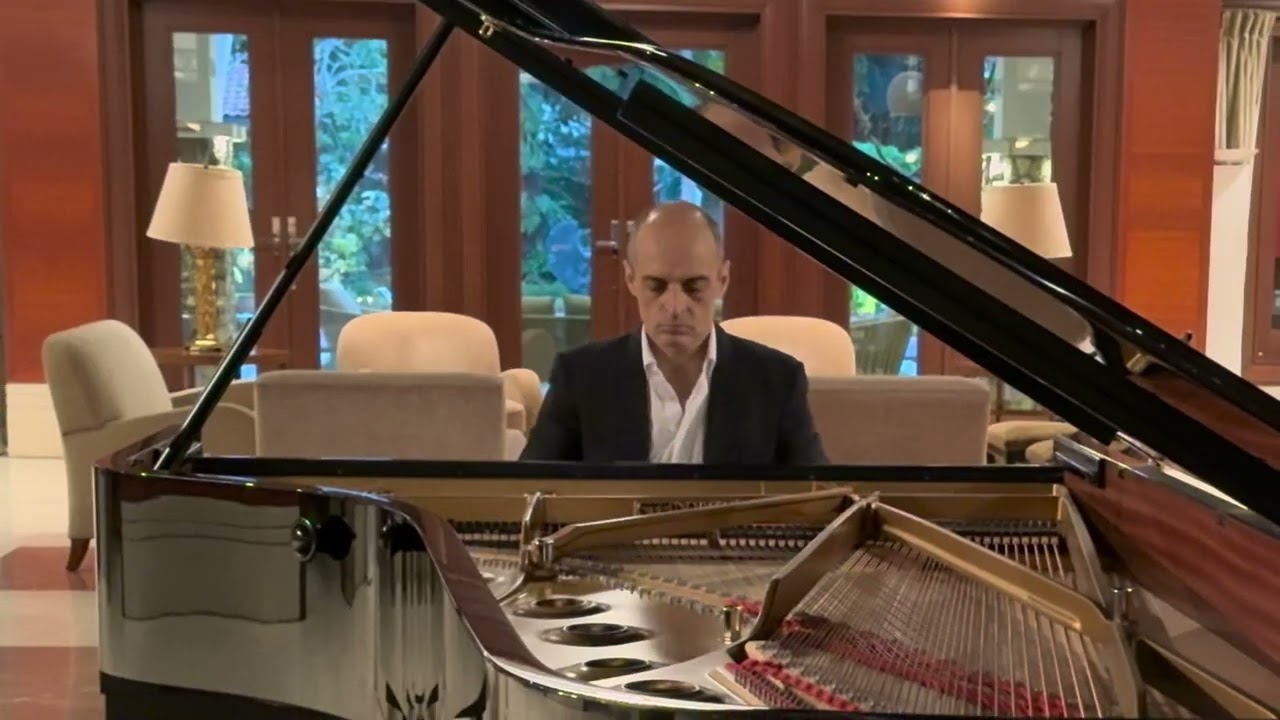 Ivan Yanakov’s official Rachmaninoff Prelude performance film